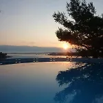 Διαμέρισμα In With Sea View, Terrace, Air Conditioning, Wi-fi Nin
