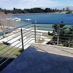 In With Sea View, Terrace, Air Conditioning, Wi-fi Lejlighed Nin