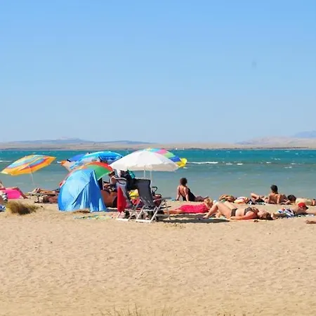 In With Sea View, Terrace, Air Conditioning, Wi-fi Apartman Nin